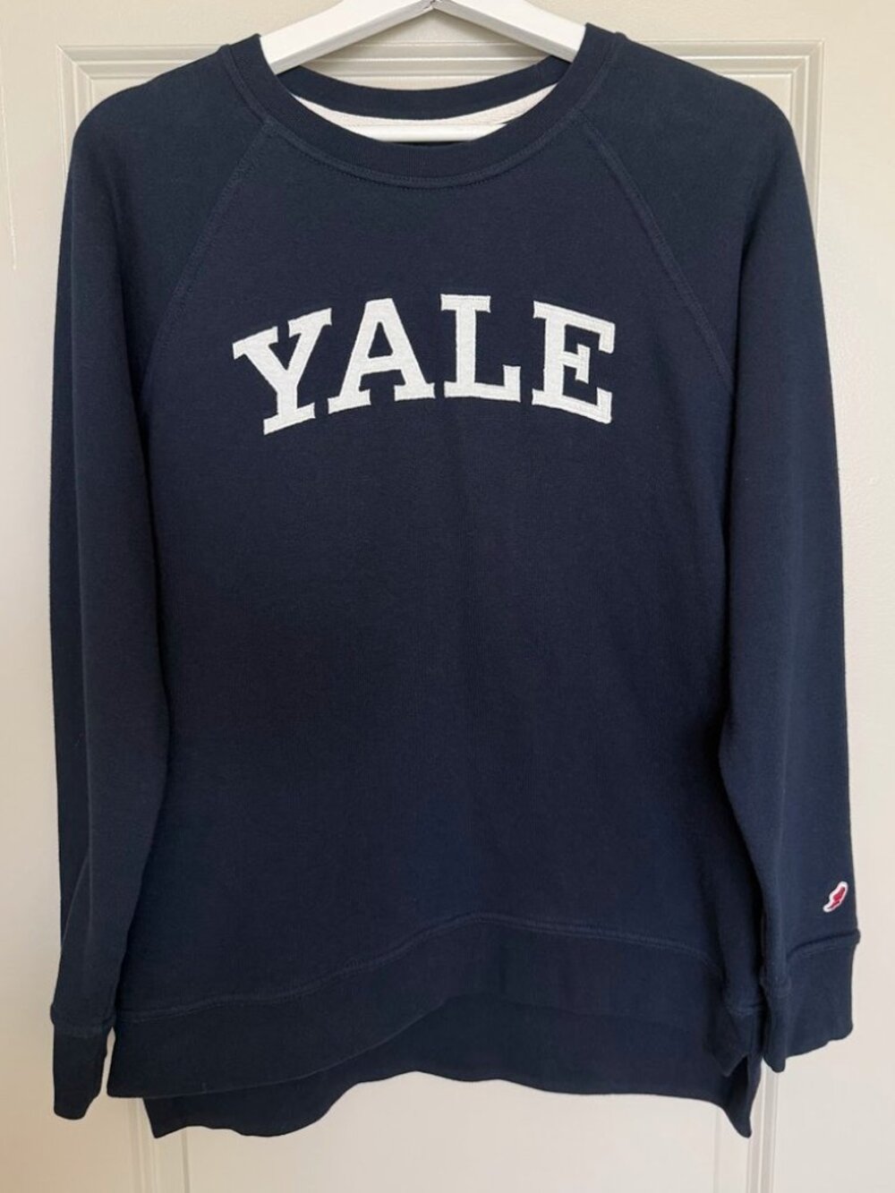 YALE Women's Crewneck Sweatshirt Navy Blue - Yale University Store - Size M